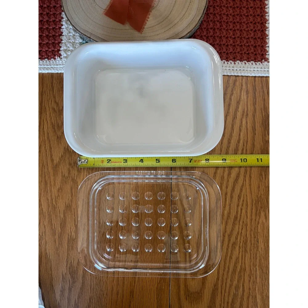 Corning Ware MC-1-B White Microwave Crisper Dish with Glass Lid 7.5x5.5x2 inch